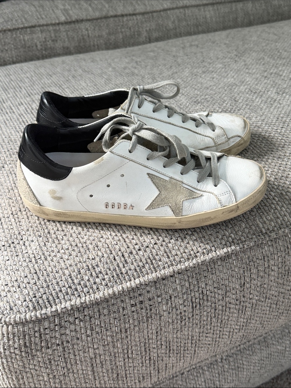 Golden Goose White Leather Low-Top Sneakers with Beige Star and Black Heel Tab